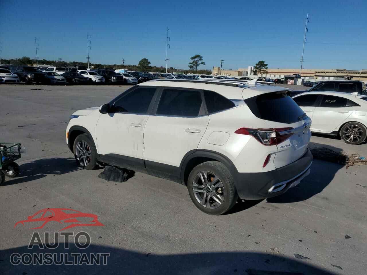 KIA SELTOS 2021 - KNDEU2AA3M7169326