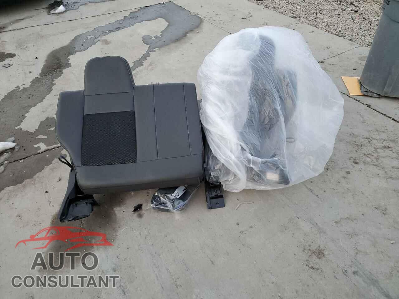 JEEP COMPASS 2015 - 1C4NJDEB3FD105556
