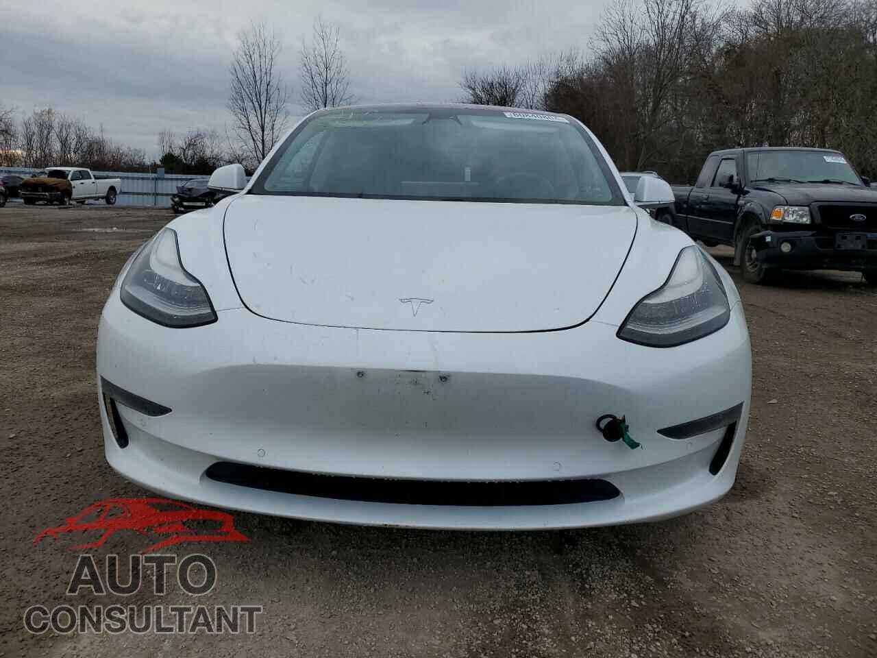 TESLA MODEL 3 2018 - 5YJ3E1EB5JF107255