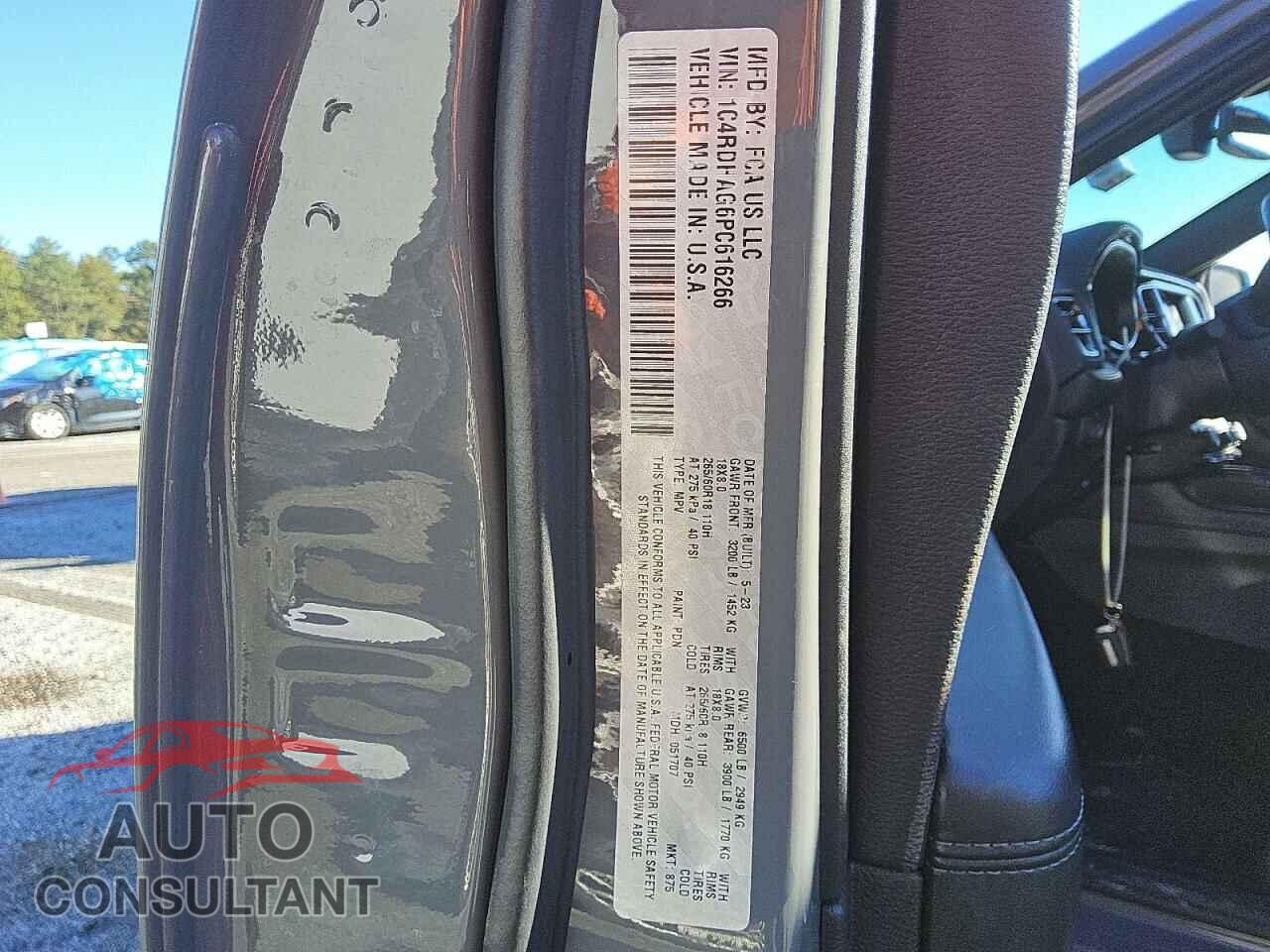 DODGE DURANGO 2023 - 1C4RDHAG6PC616266