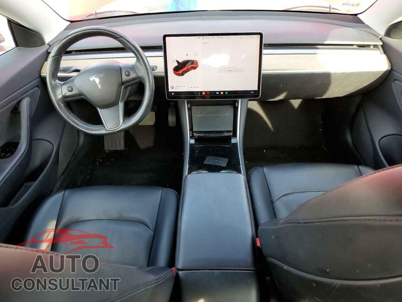 TESLA MODEL 3 2018 - 5YJ3E1EA8JF008825