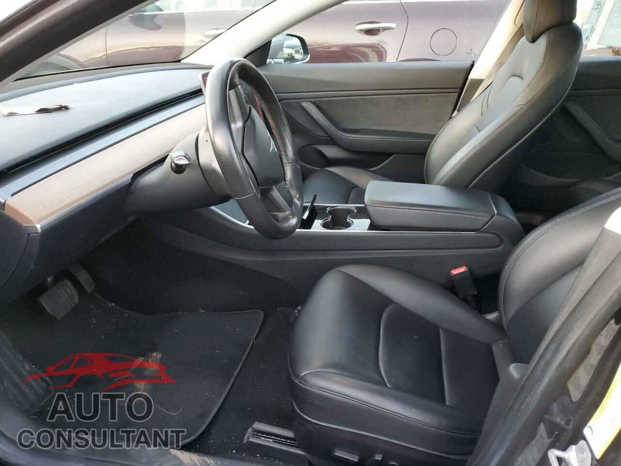 TESLA MODEL 3 2018 - 5YJ3E1EA3JF033261