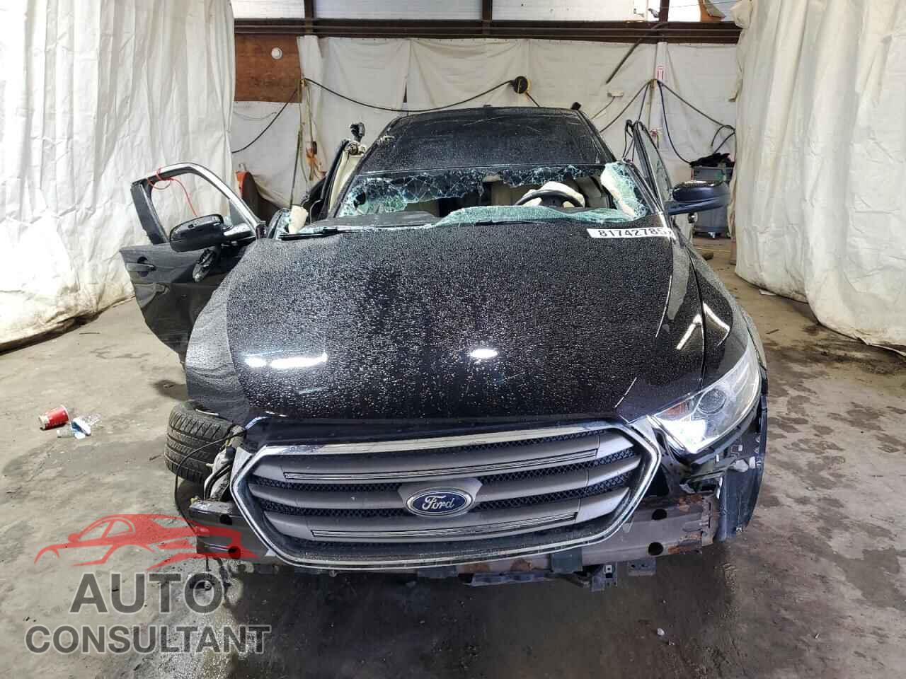 FORD TAURUS 2013 - 1FAHP2E84DG211763