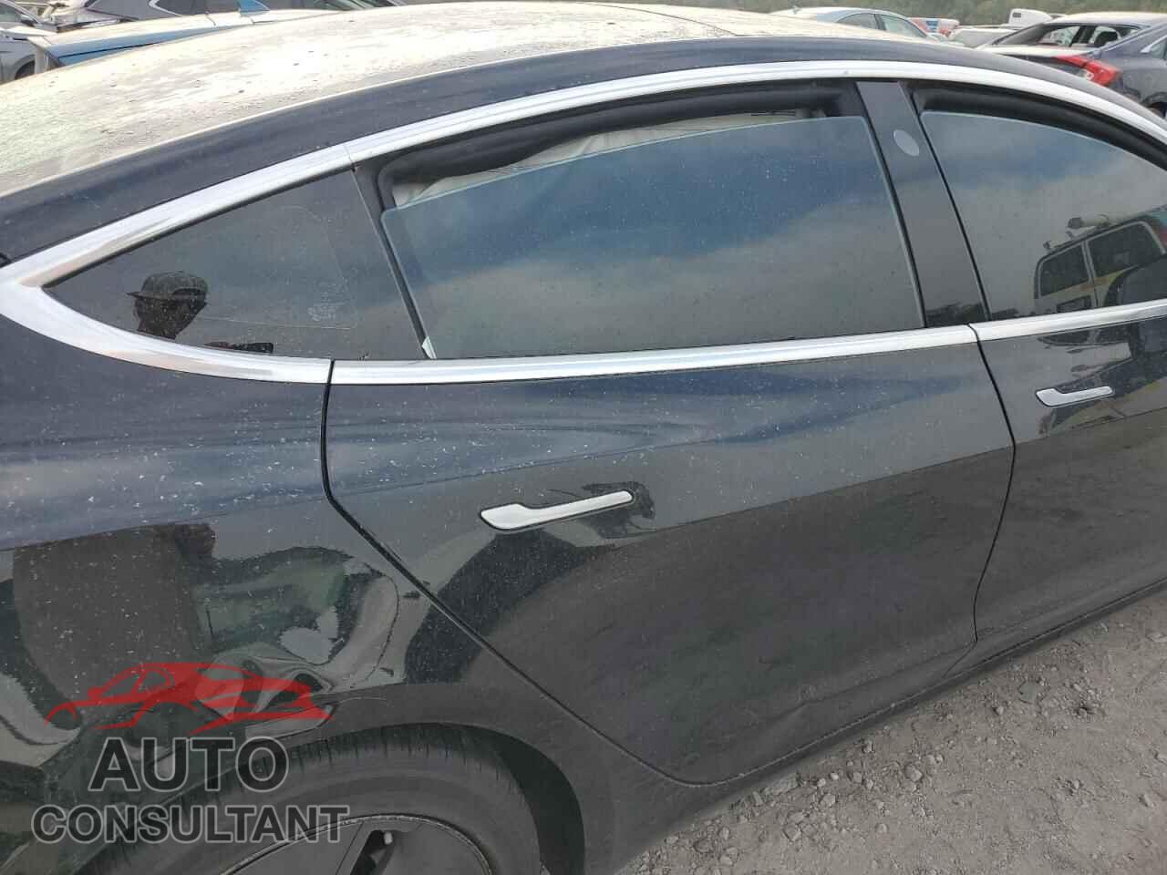 TESLA MODEL 3 2019 - 5YJ3E1EA1KF413037