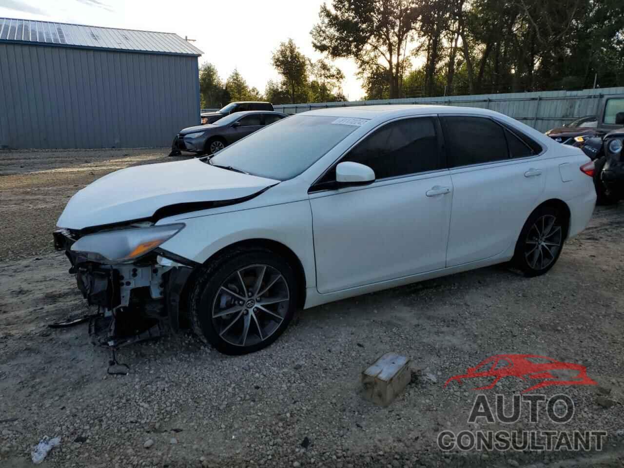 TOYOTA CAMRY 2017 - 4T1BF1FK4HU712601