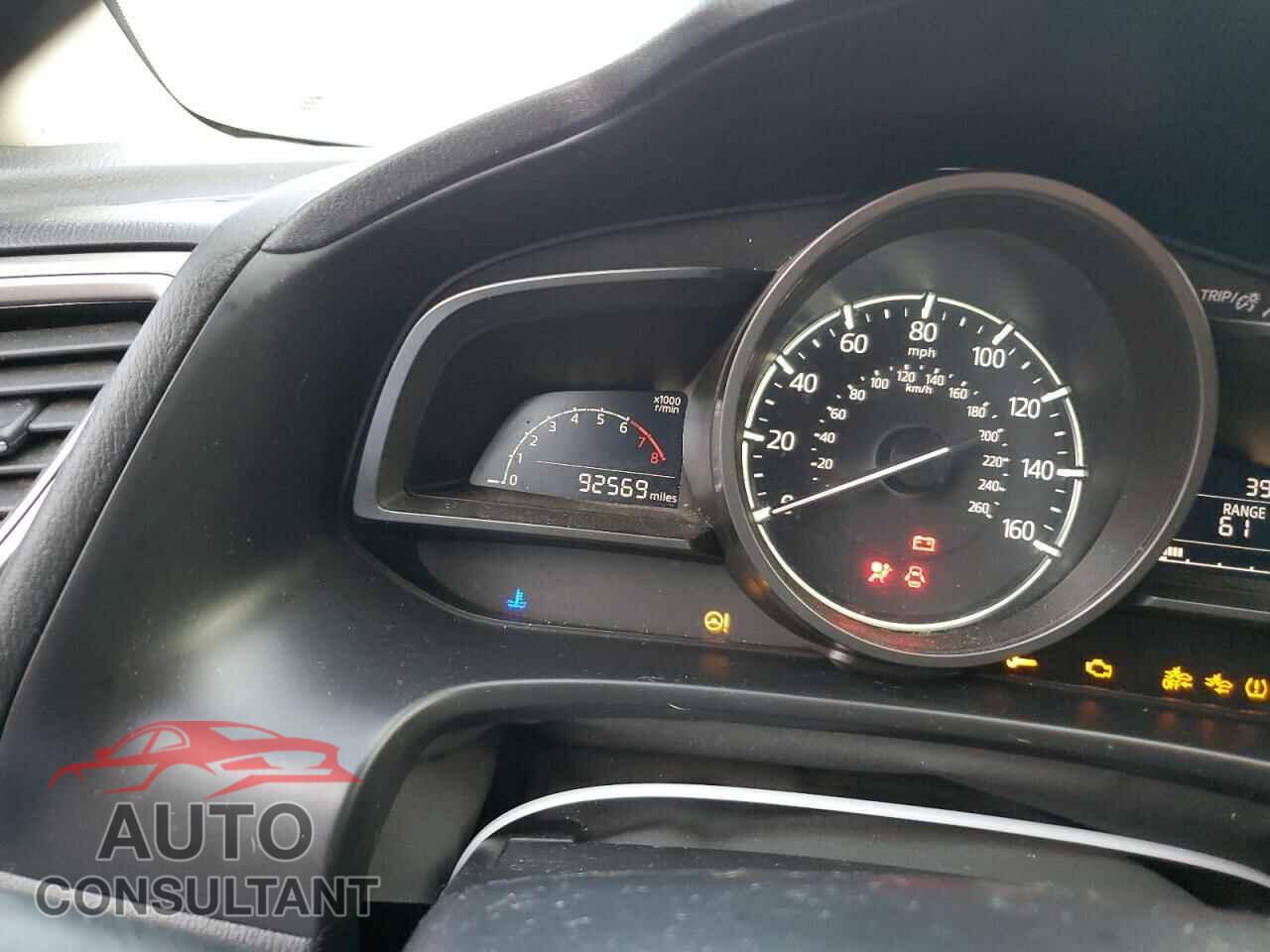 MAZDA 3 2018 - 3MZBN1V35JM190635