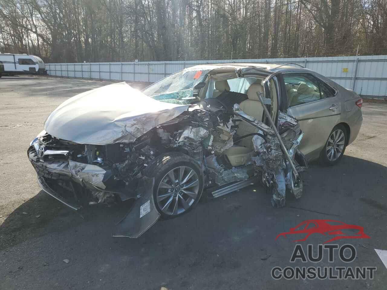 TOYOTA CAMRY 2015 - 4T1BF1FK2FU956602