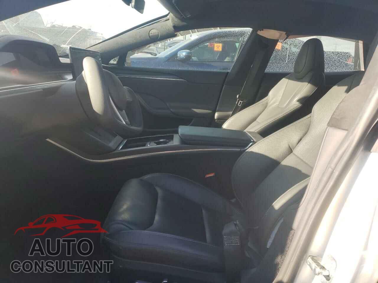 TESLA MODEL S 2021 - 5YJSA1E64MF443395