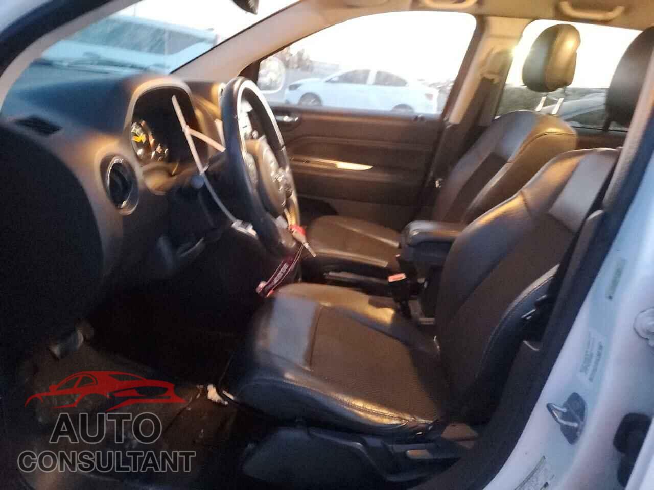 JEEP COMPASS 2014 - 1C4NJCEB0ED708098