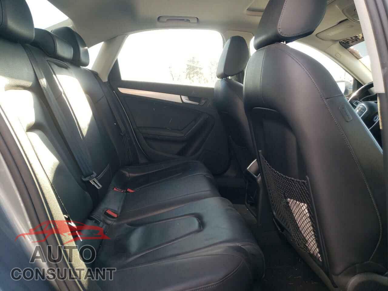AUDI A4 2011 - WAUDFAFL8BN050607