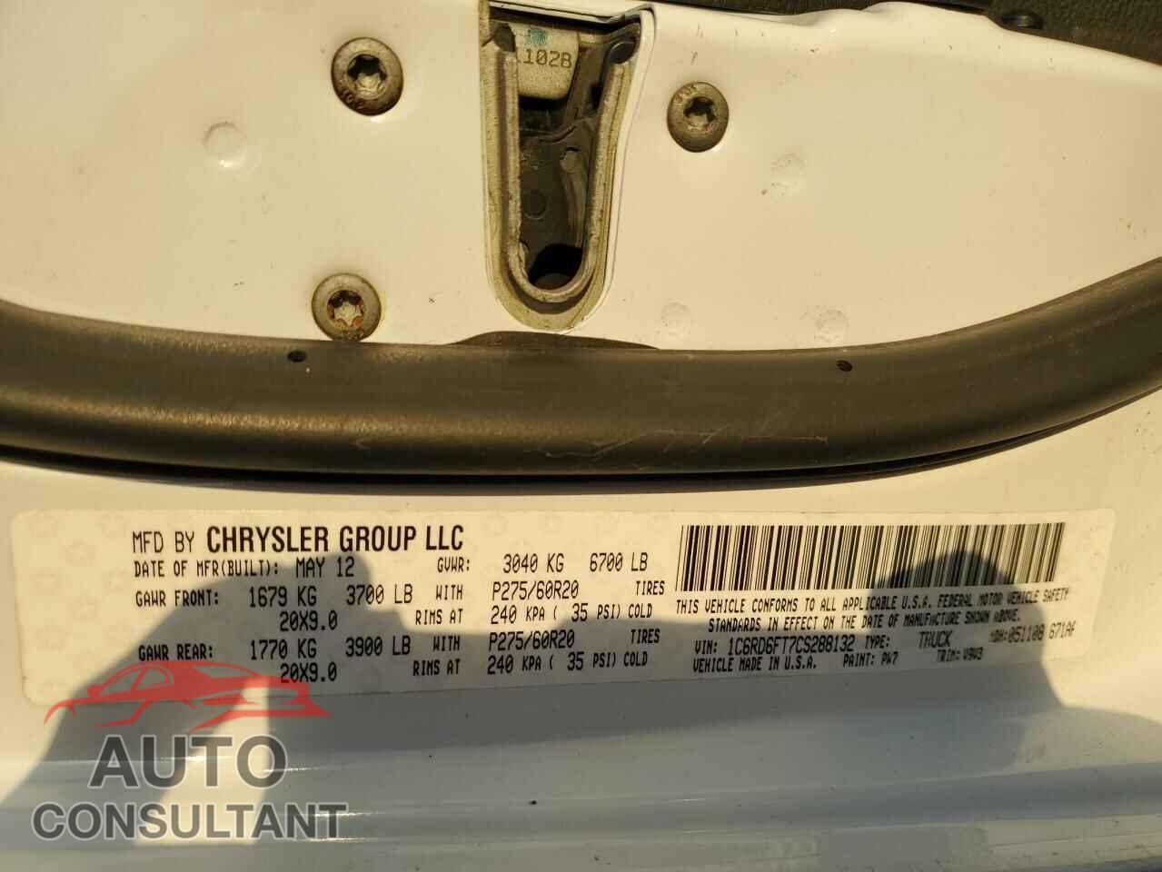 DODGE RAM 1500 2012 - 1C6RD6FT7CS288132
