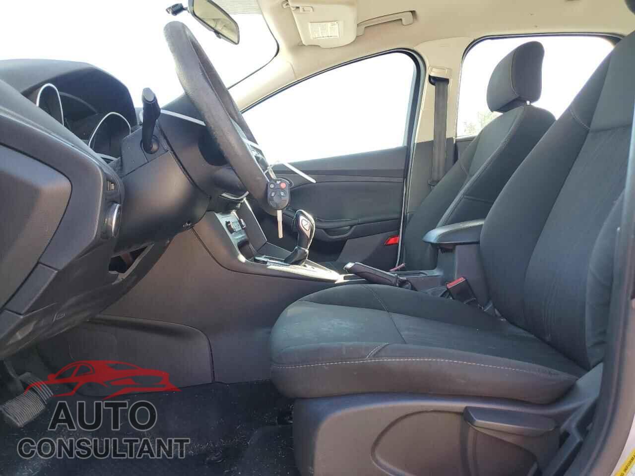 FORD FOCUS 2016 - 1FADP3F24GL404294