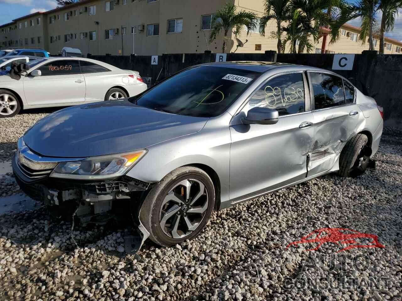 HONDA ACCORD 2017 - 1HGCR2F70HA004916