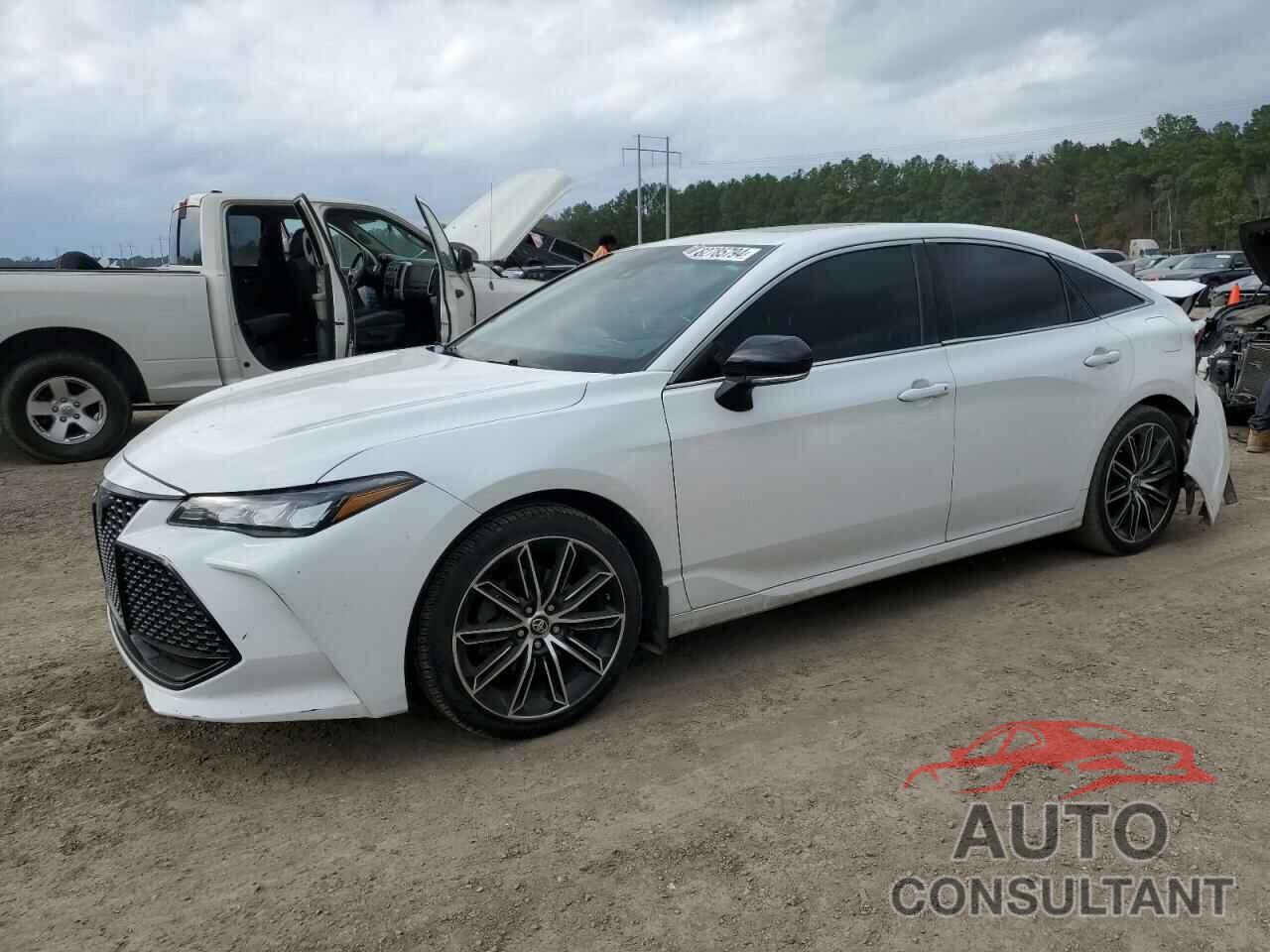 TOYOTA AVALON 2019 - 4T1BZ1FB2KU013997