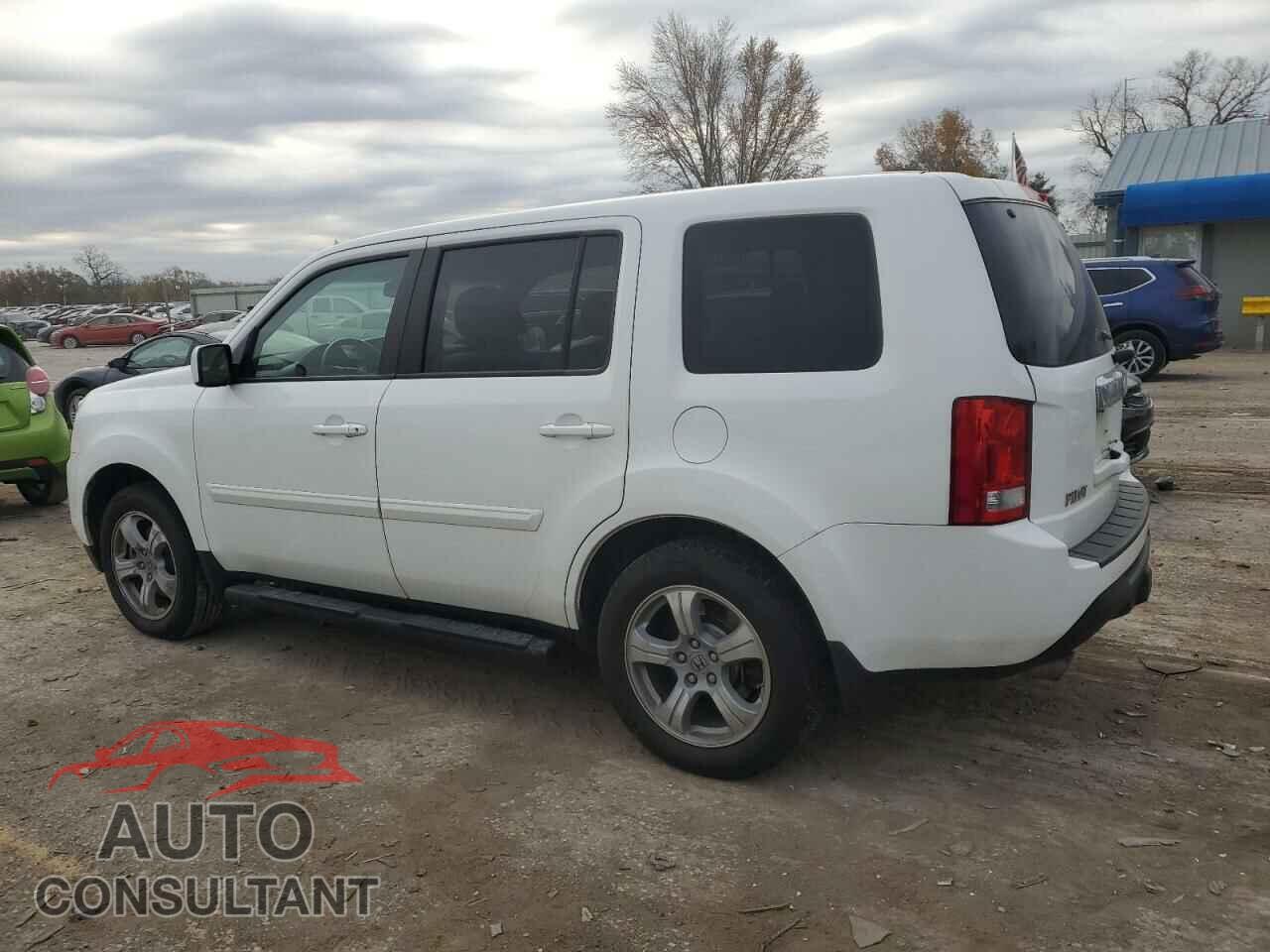 HONDA PILOT 2012 - 5FNYF4H50CB077238