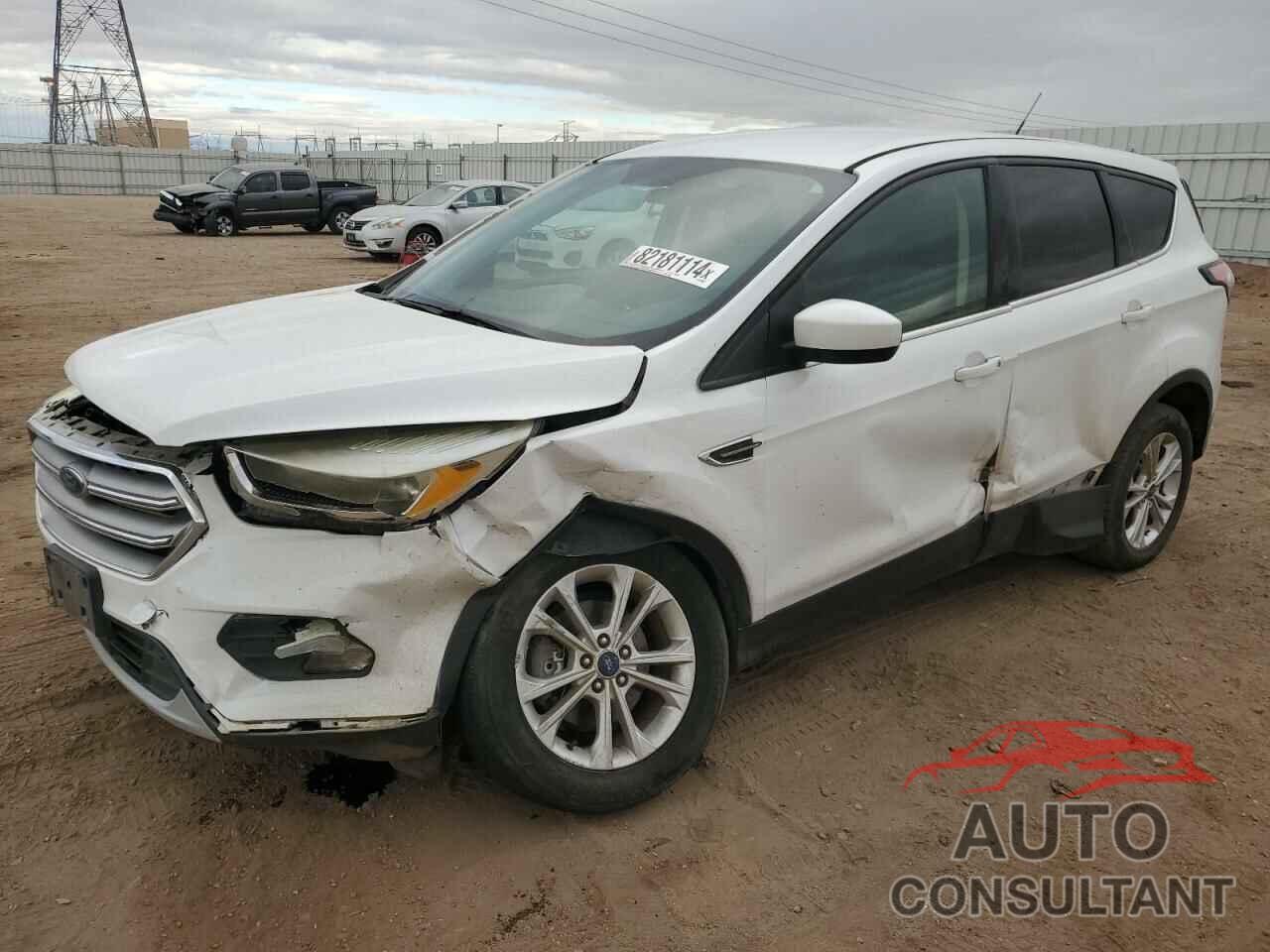 FORD ESCAPE 2017 - 1FMCU9G90HUA29332