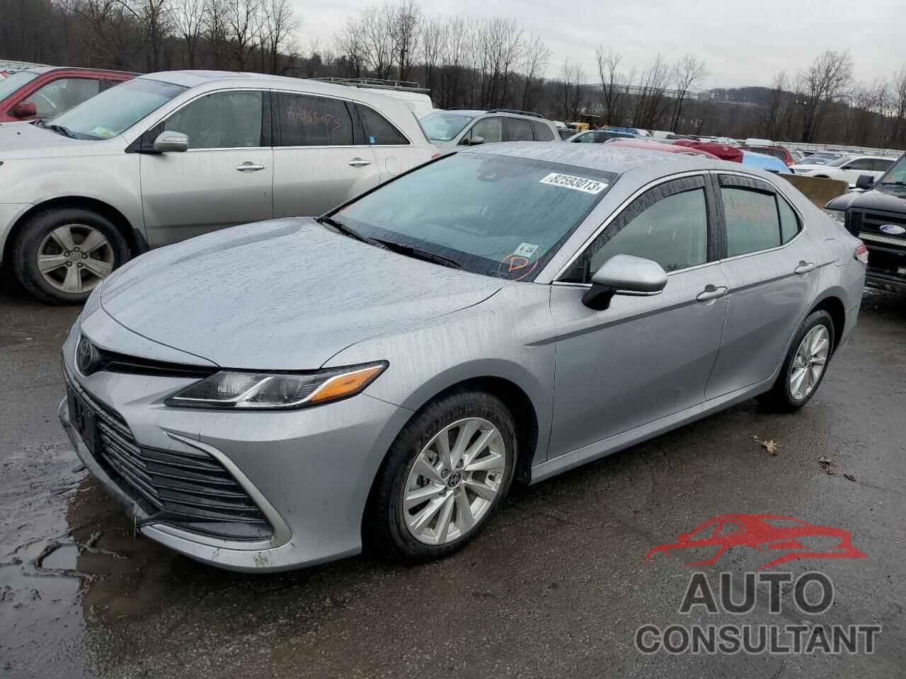 TOYOTA CAMRY 2023 - 4T1R11BK5PU101879