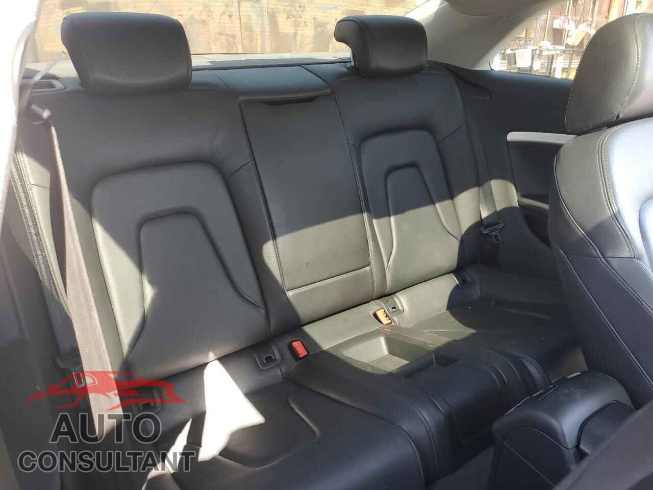 AUDI A5 2011 - WAULFAFR7BA026323