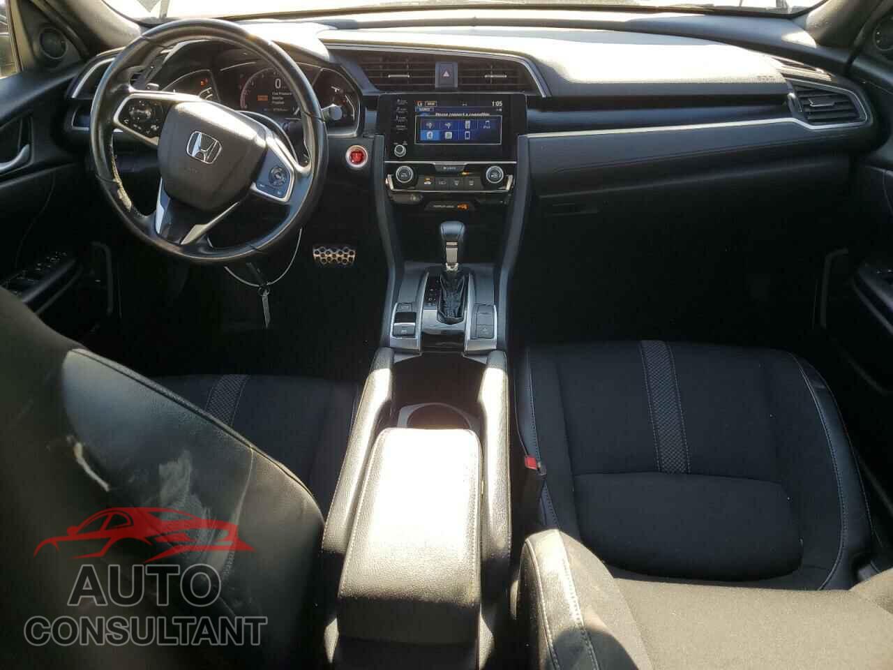 HONDA CIVIC 2019 - 2HGFC2F81KH553170