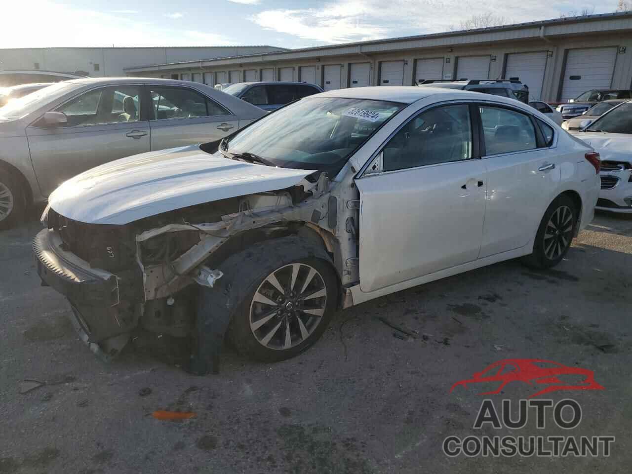 NISSAN ALTIMA 2017 - 1N4AL3AP8HC164704