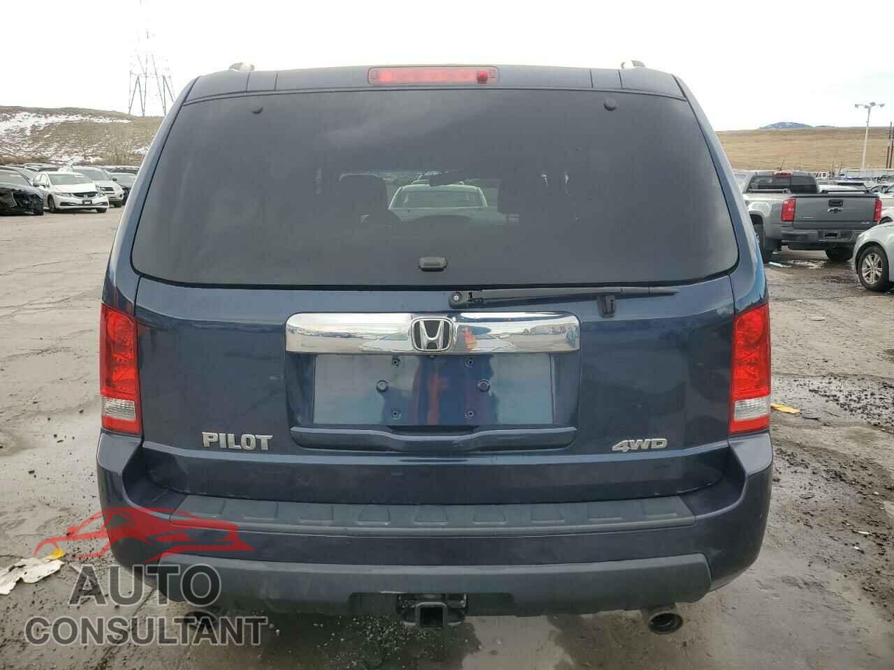 HONDA PILOT 2011 - 5FNYF4H54BB068217