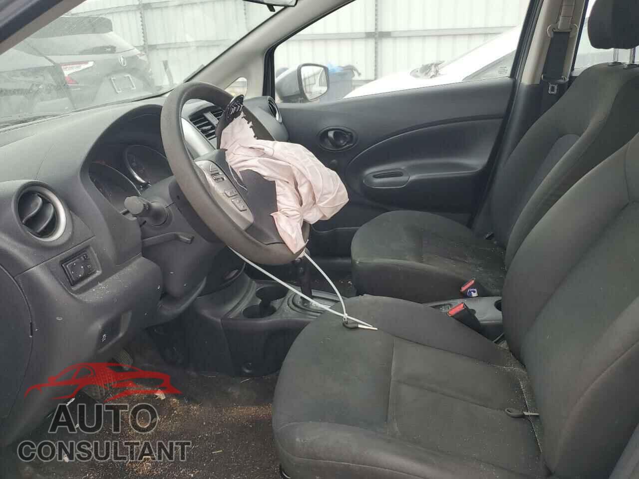 NISSAN VERSA 2015 - 3N1CE2CP7FL438287