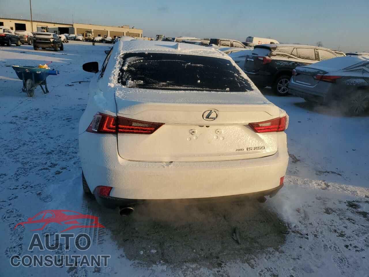LEXUS IS 2015 - JTHCF1D27F5028109