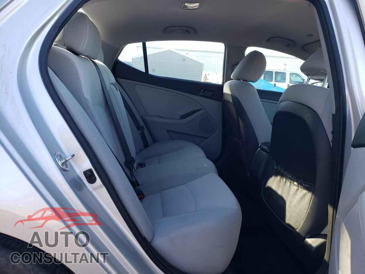 KIA OPTIMA 2013 - 5XXGM4A73DG149464