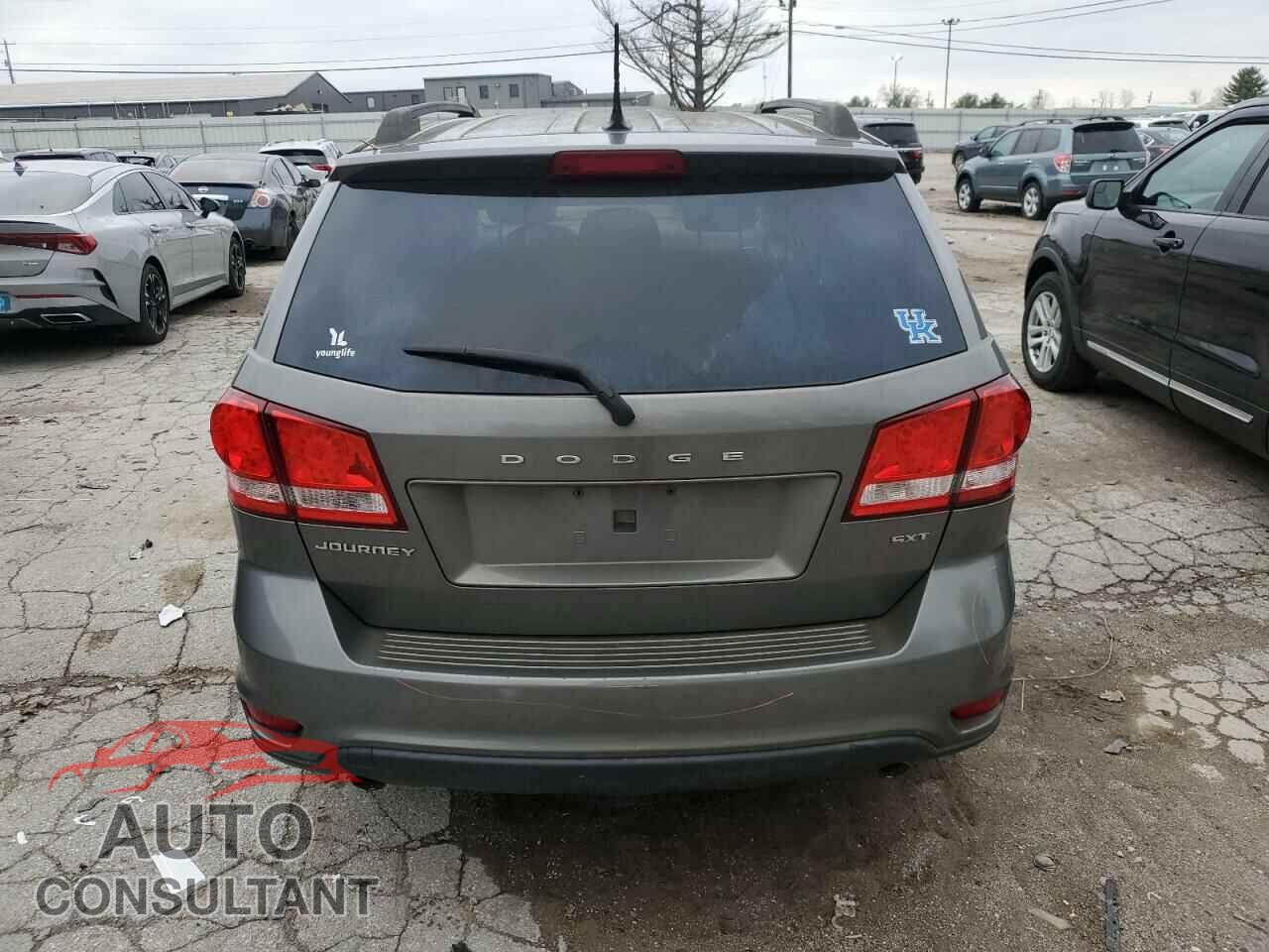 DODGE JOURNEY 2013 - 3C4PDCBG8DT680463
