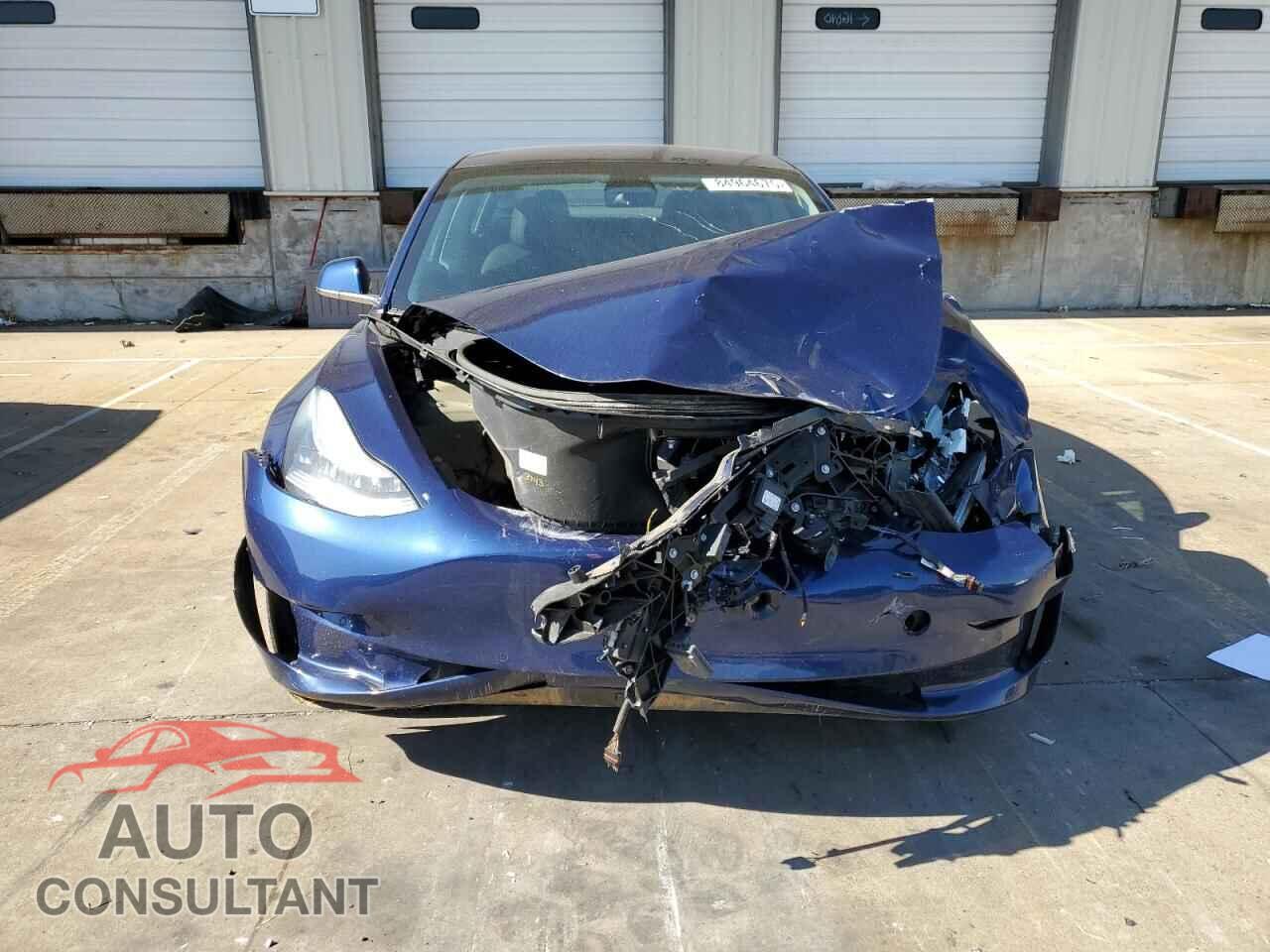 TESLA MODEL 3 2018 - 5YJ3E1EAXJF076415