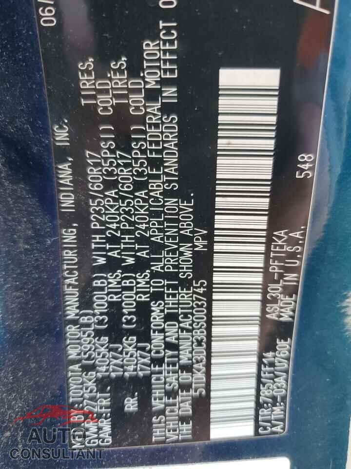 TOYOTA SIENNA 2011 - 5TDKA3DC3BS003745