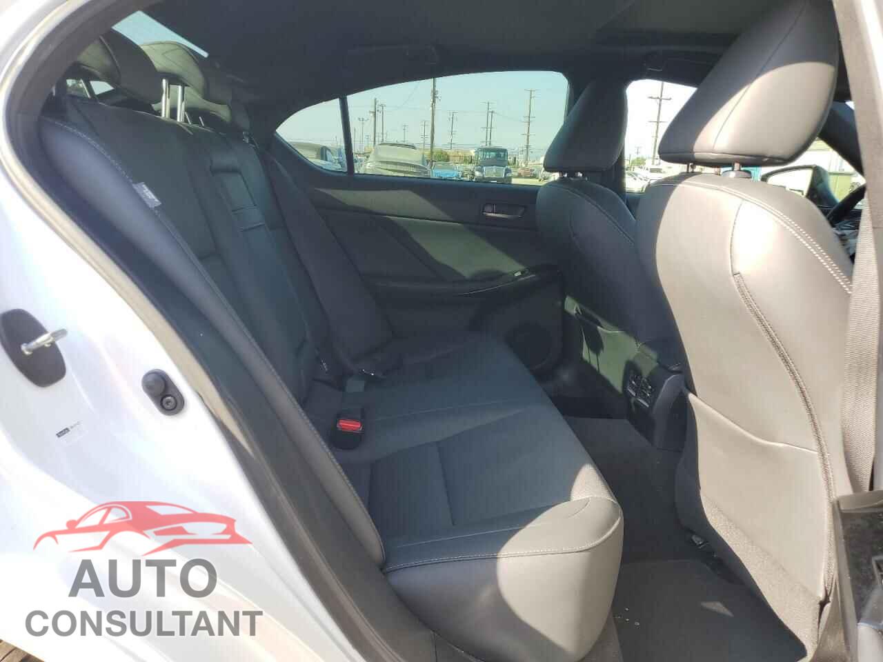 LEXUS IS 2021 - JTHCA1D26M5114670