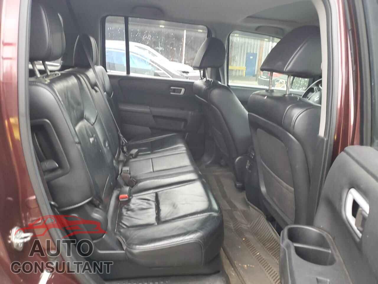 HONDA PILOT 2013 - 5FNYF3H52DB019921