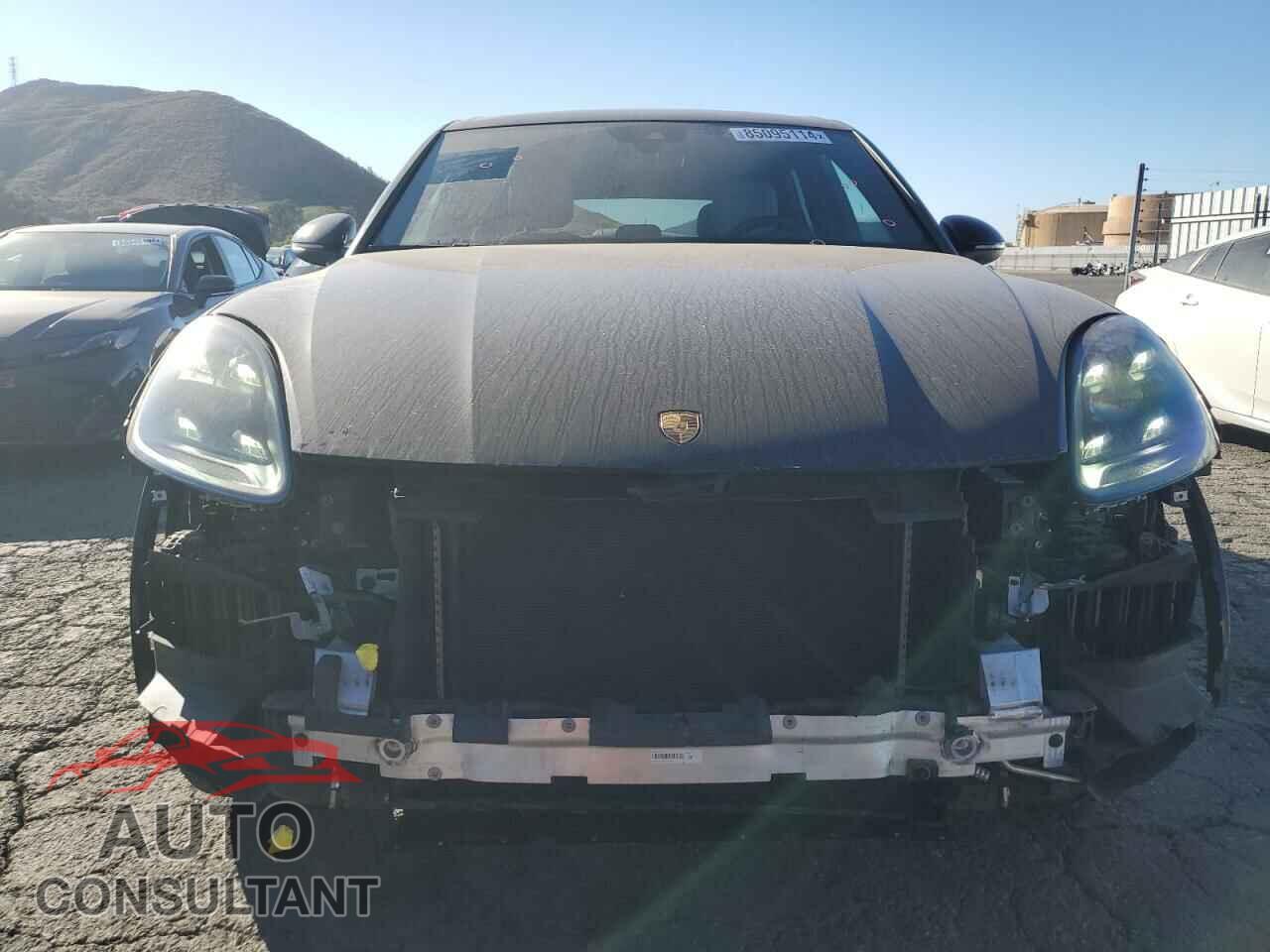 PORSCHE CAYENNE 2019 - WP1AA2AY7KDA04591