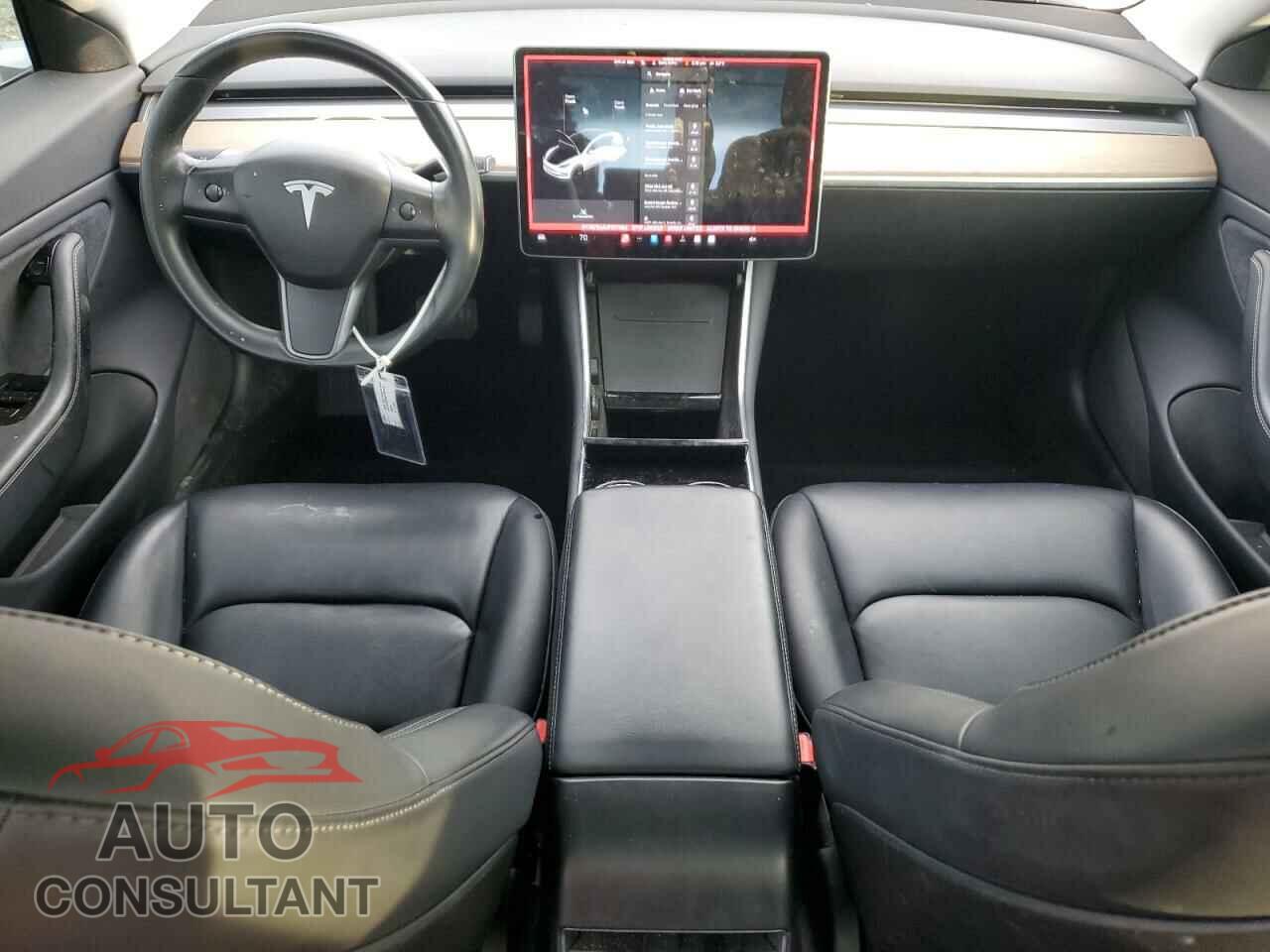 TESLA MODEL 3 2018 - 5YJ3E1EA5JF017384