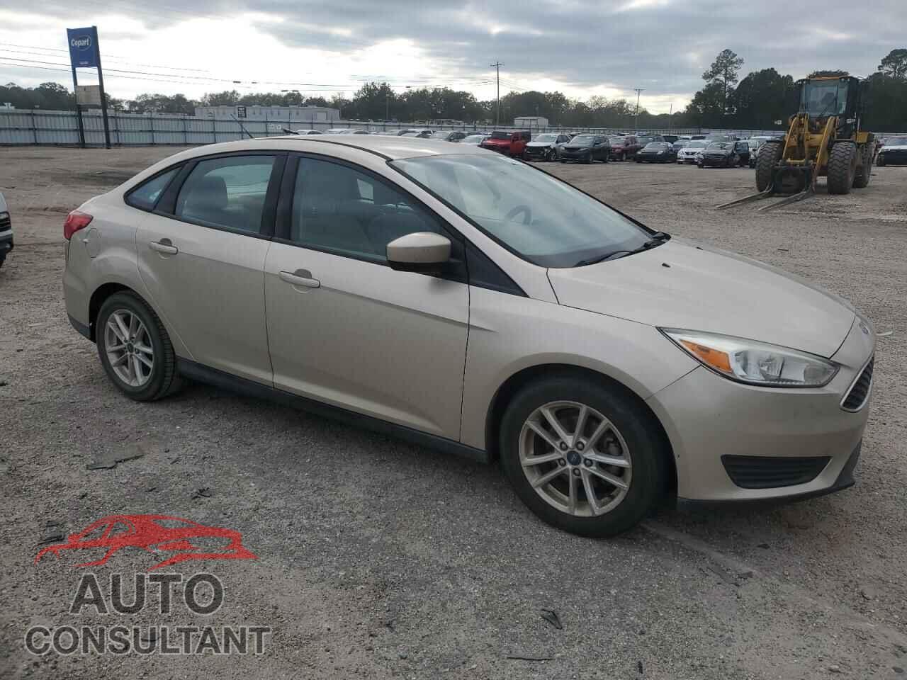 FORD FOCUS 2018 - 1FADP3F26JL329587