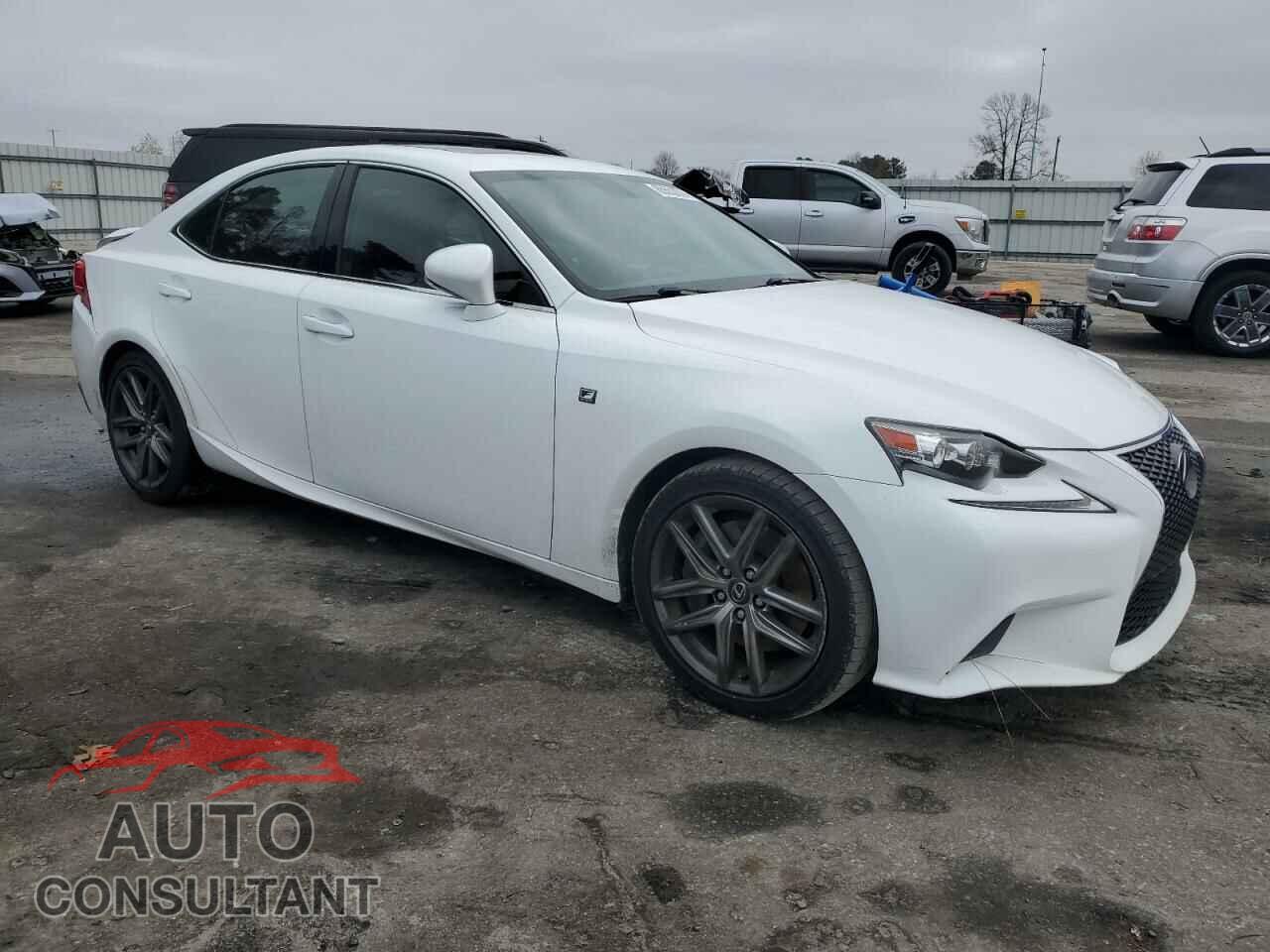 LEXUS IS 2016 - JTHBE1D23G5025238