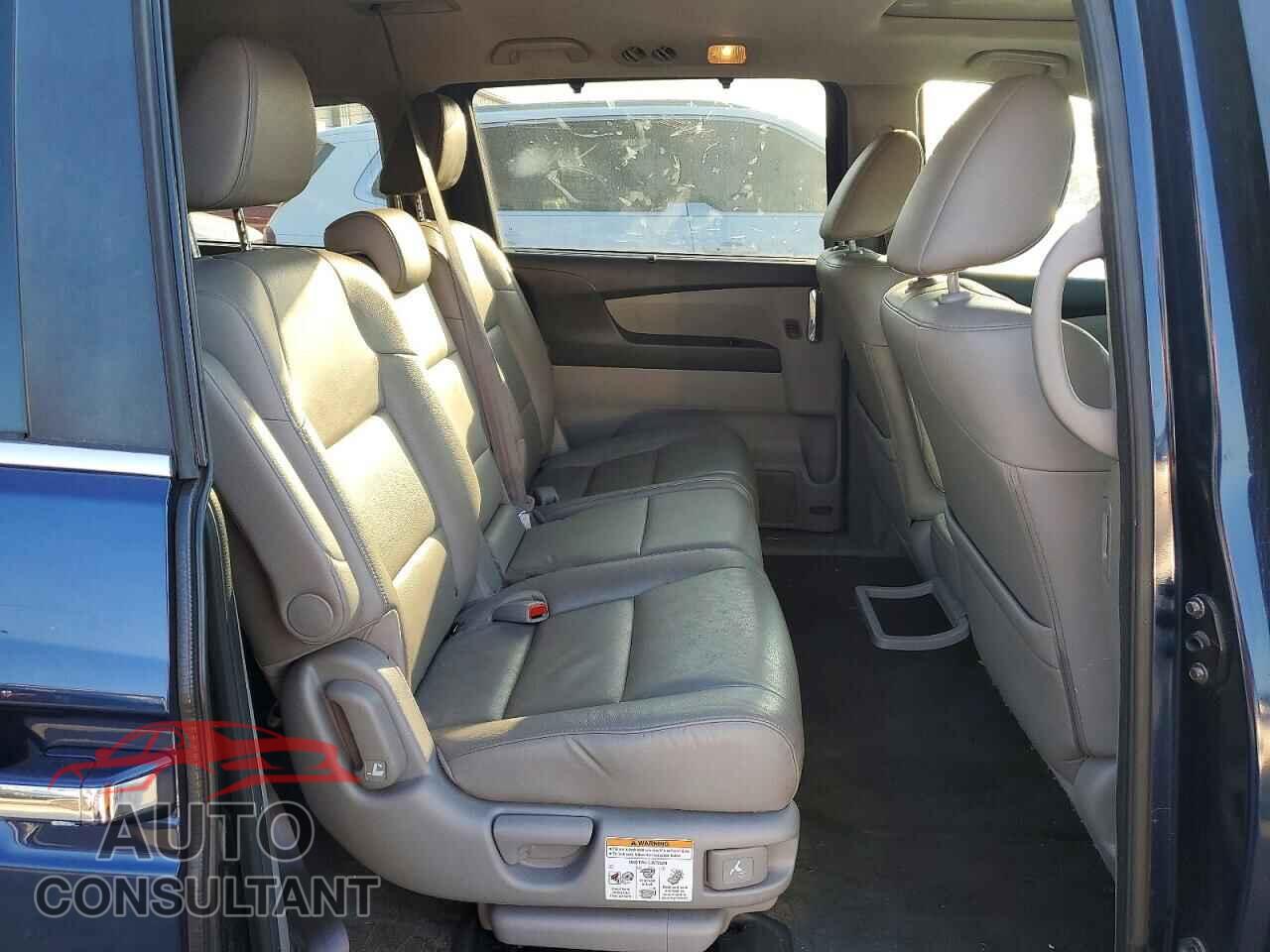 HONDA ODYSSEY 2015 - 5FNRL5H62FB044807