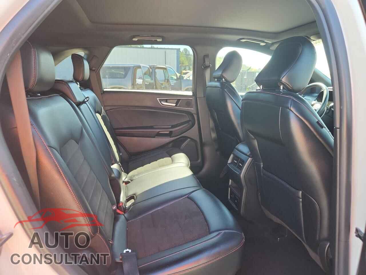 FORD EDGE 2023 - 2FMPK4J98PBA04282