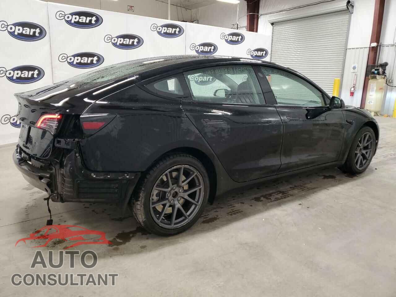 TESLA MODEL 3 2022 - 5YJ3E1EA3NF290040