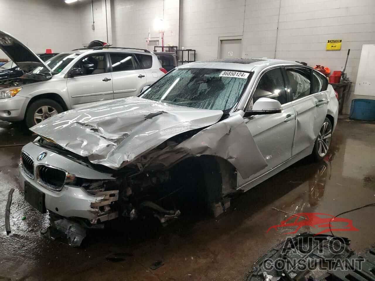 BMW 3 SERIES 2017 - WBA8D9G56HNU60868