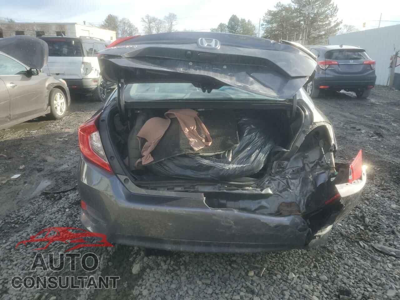 HONDA CIVIC 2017 - 19XFC2F55HE215103