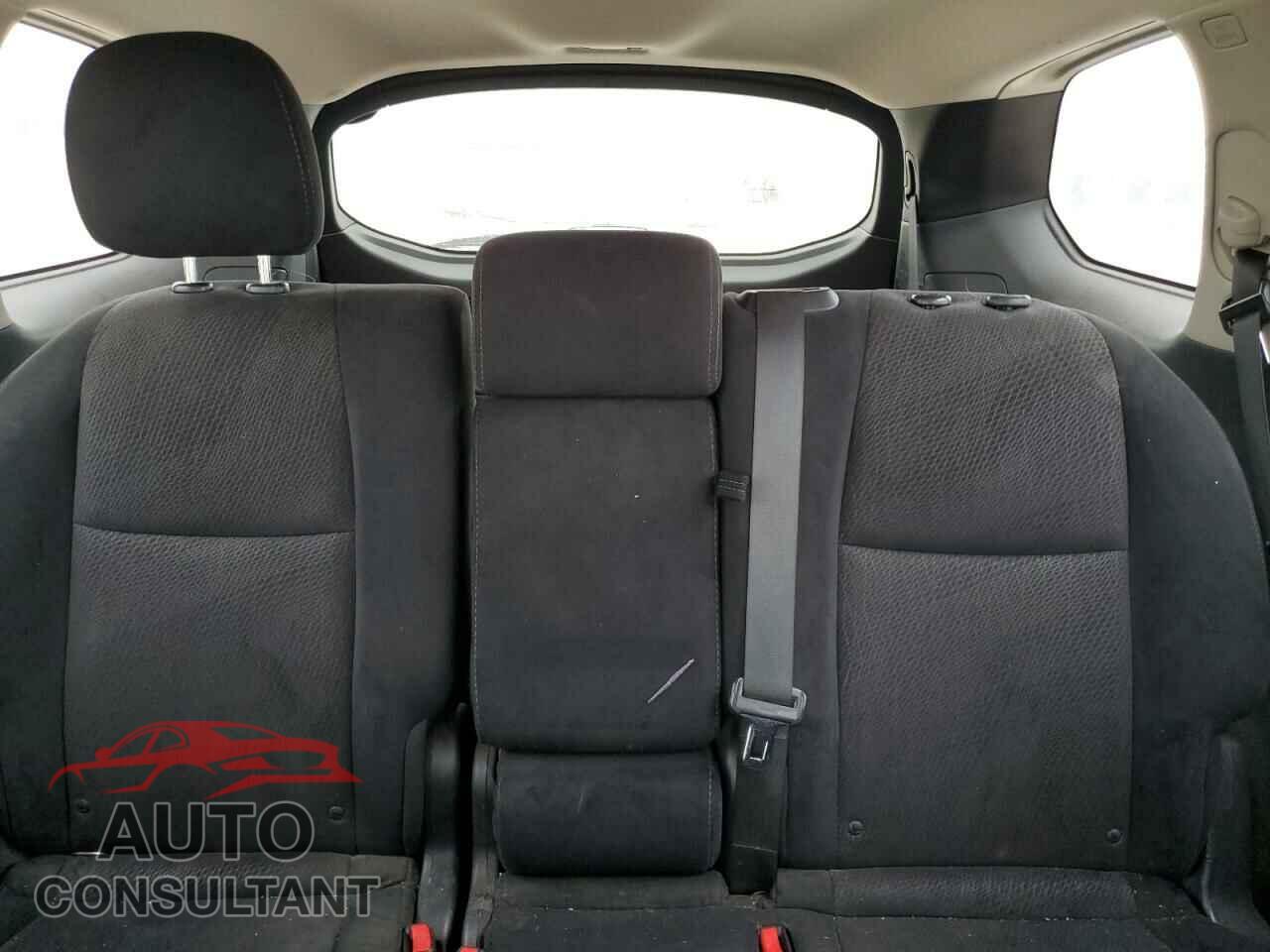 NISSAN PATHFINDER 2015 - 5N1AR2MN9FC719472