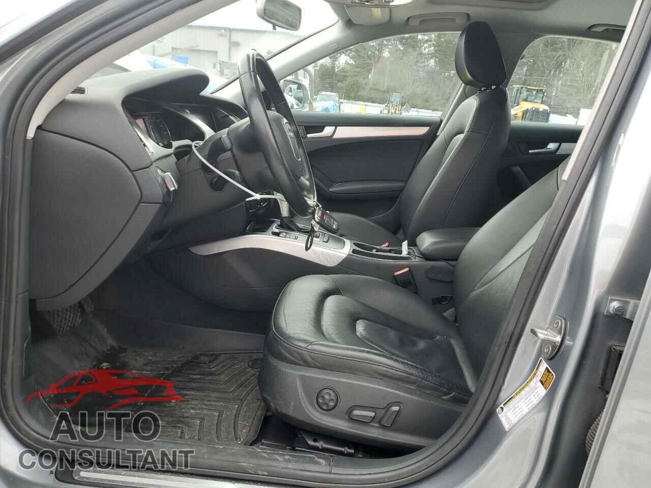 AUDI A4 2011 - WAUBFAFLXBN025425