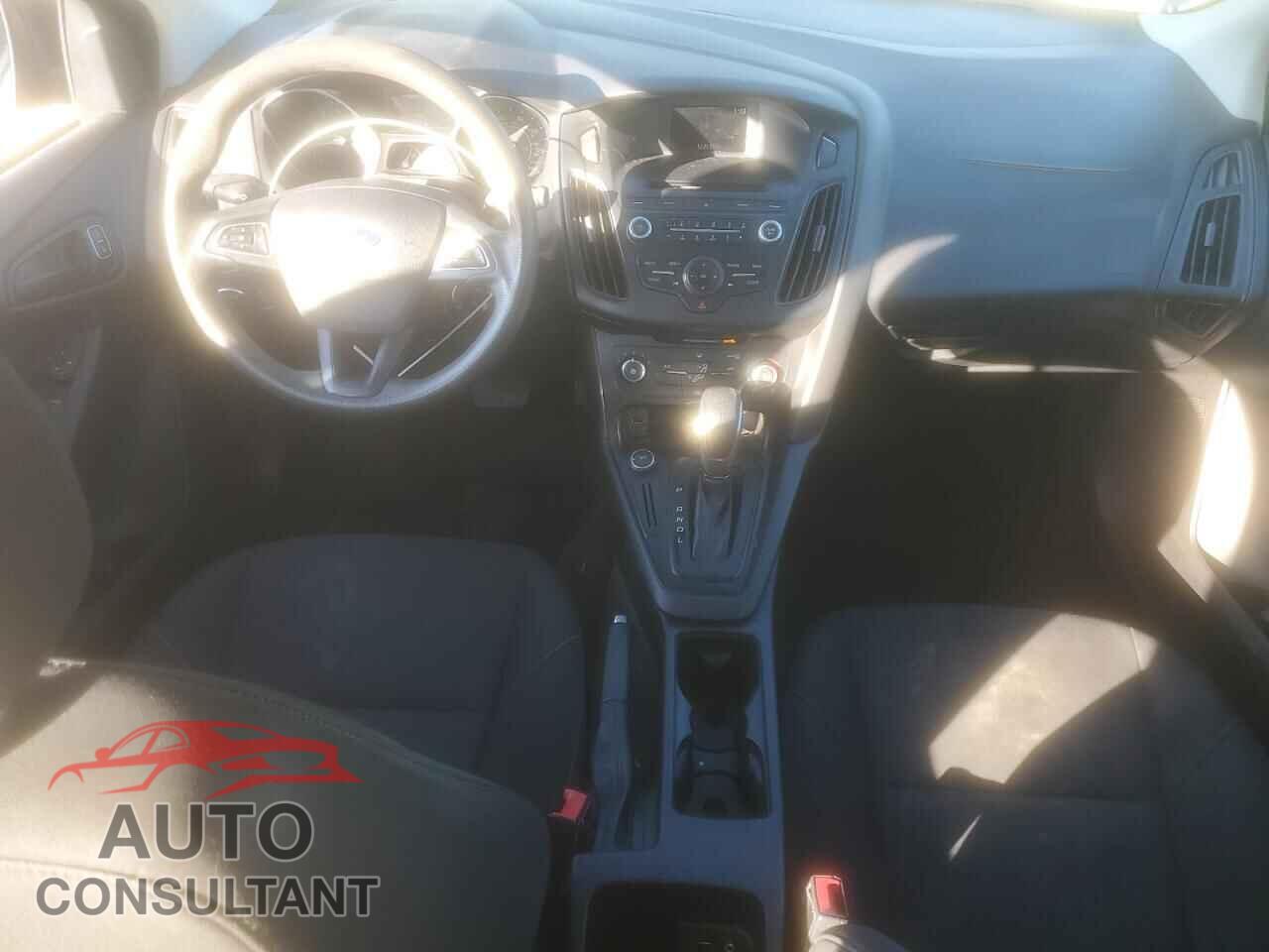 FORD FOCUS 2016 - 1FADP3E26GL224123