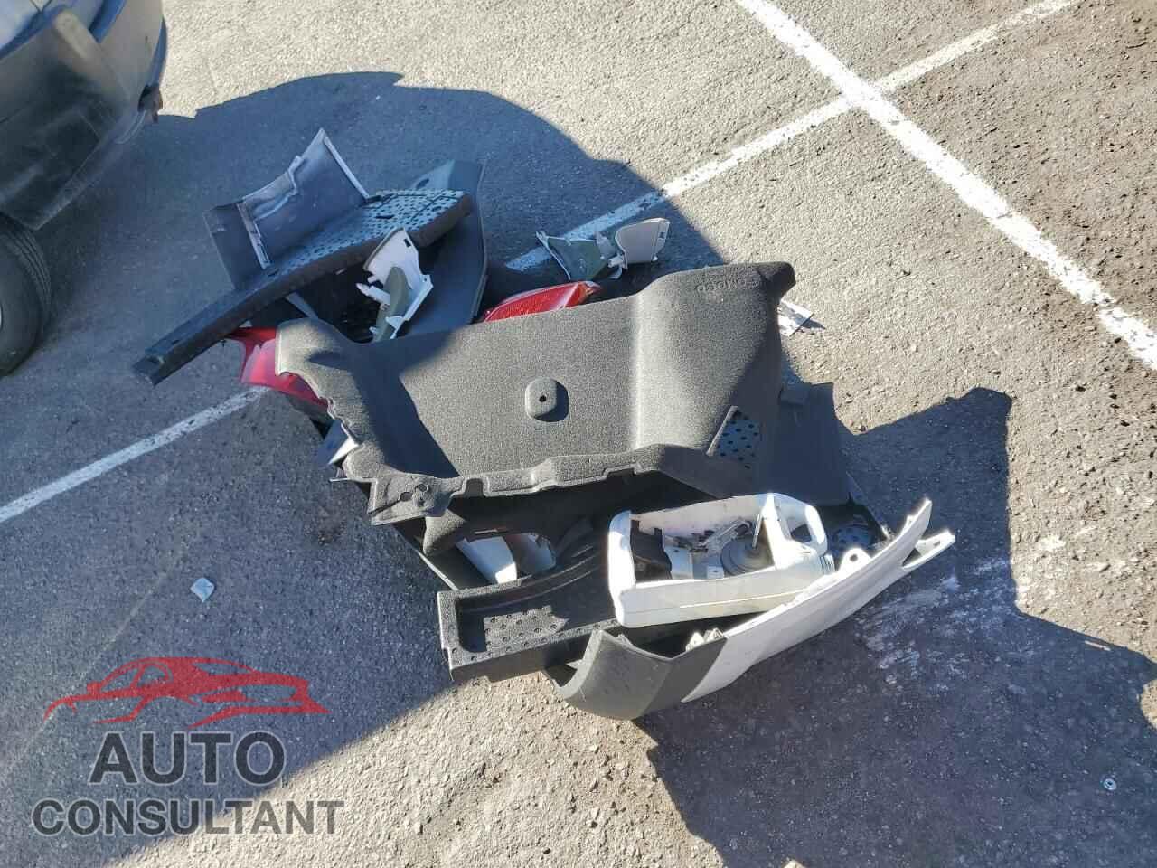 FORD FOCUS 2012 - 1FAHP3K28CL273744