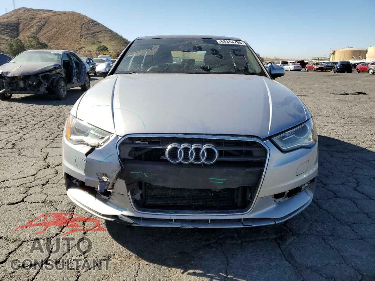 AUDI A3 2015 - WAUBFGFF3F1095567