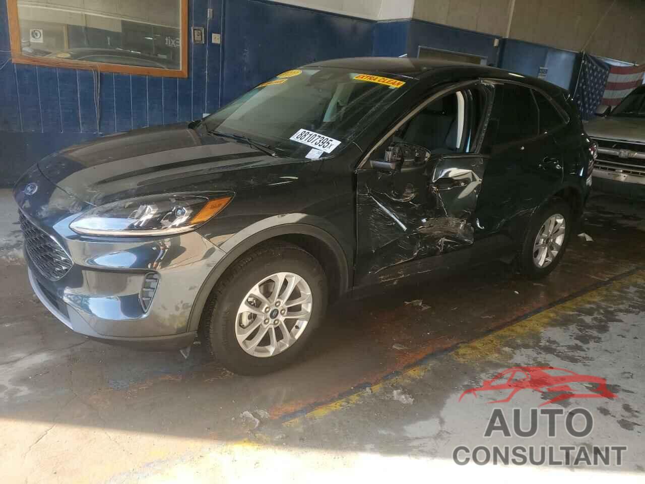 FORD ESCAPE 2022 - 1FMCU9G65NUB08335