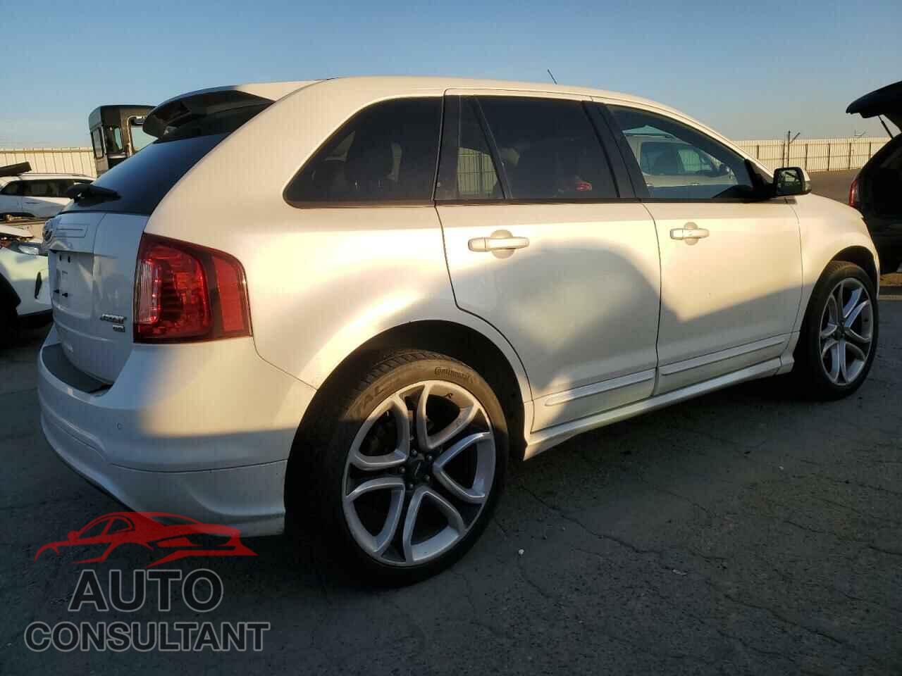 FORD EDGE 2011 - 2FMDK4AK6BBB48413
