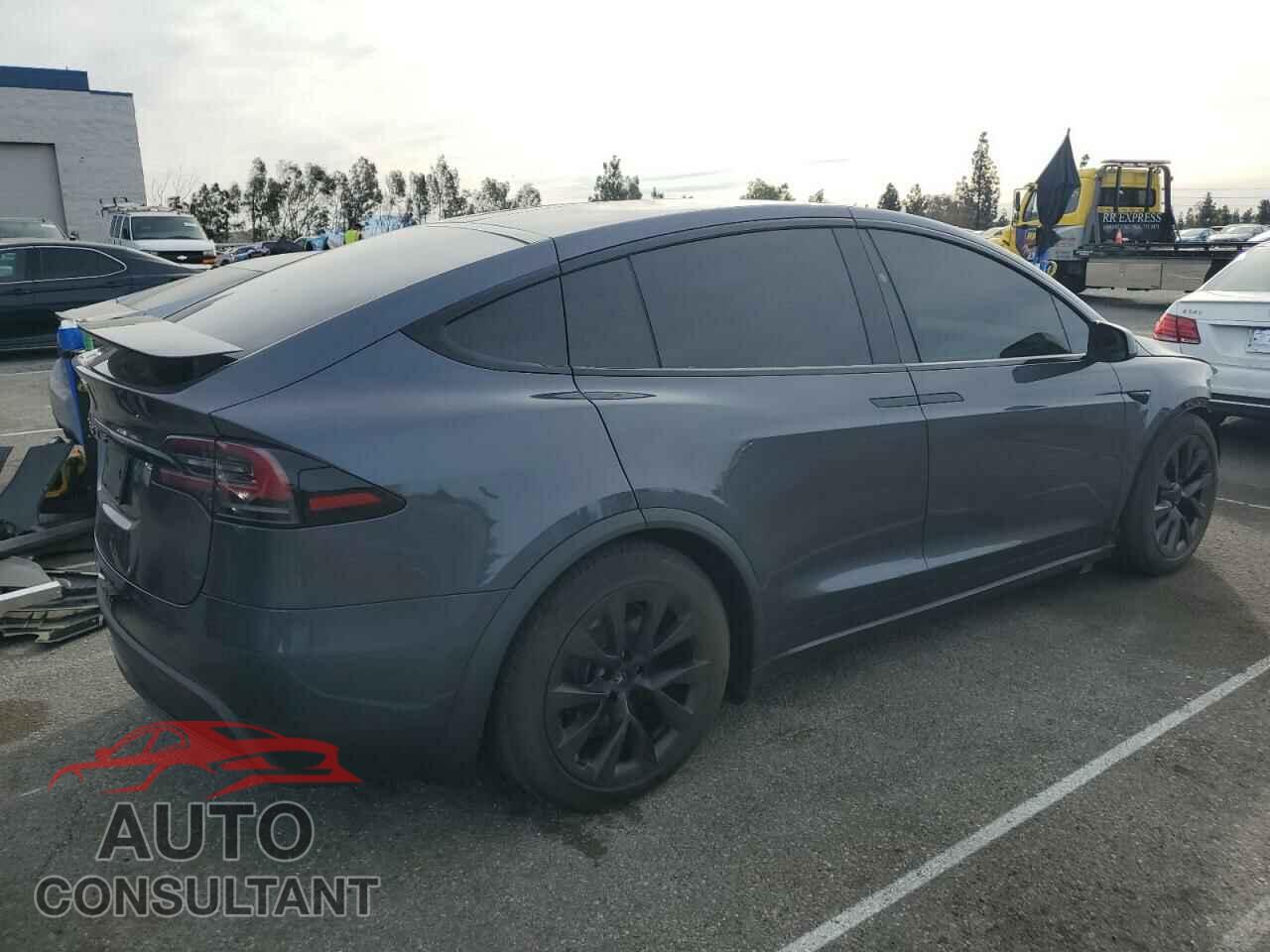 TESLA MODEL X 2022 - 7SAXCBE57NF360044